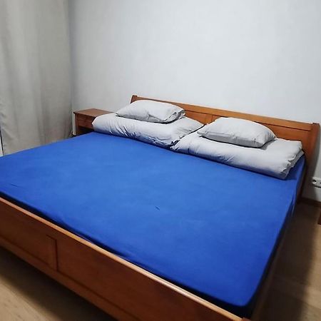 Sky-Park Flat&Parking Apartamento Bratislava Exterior foto